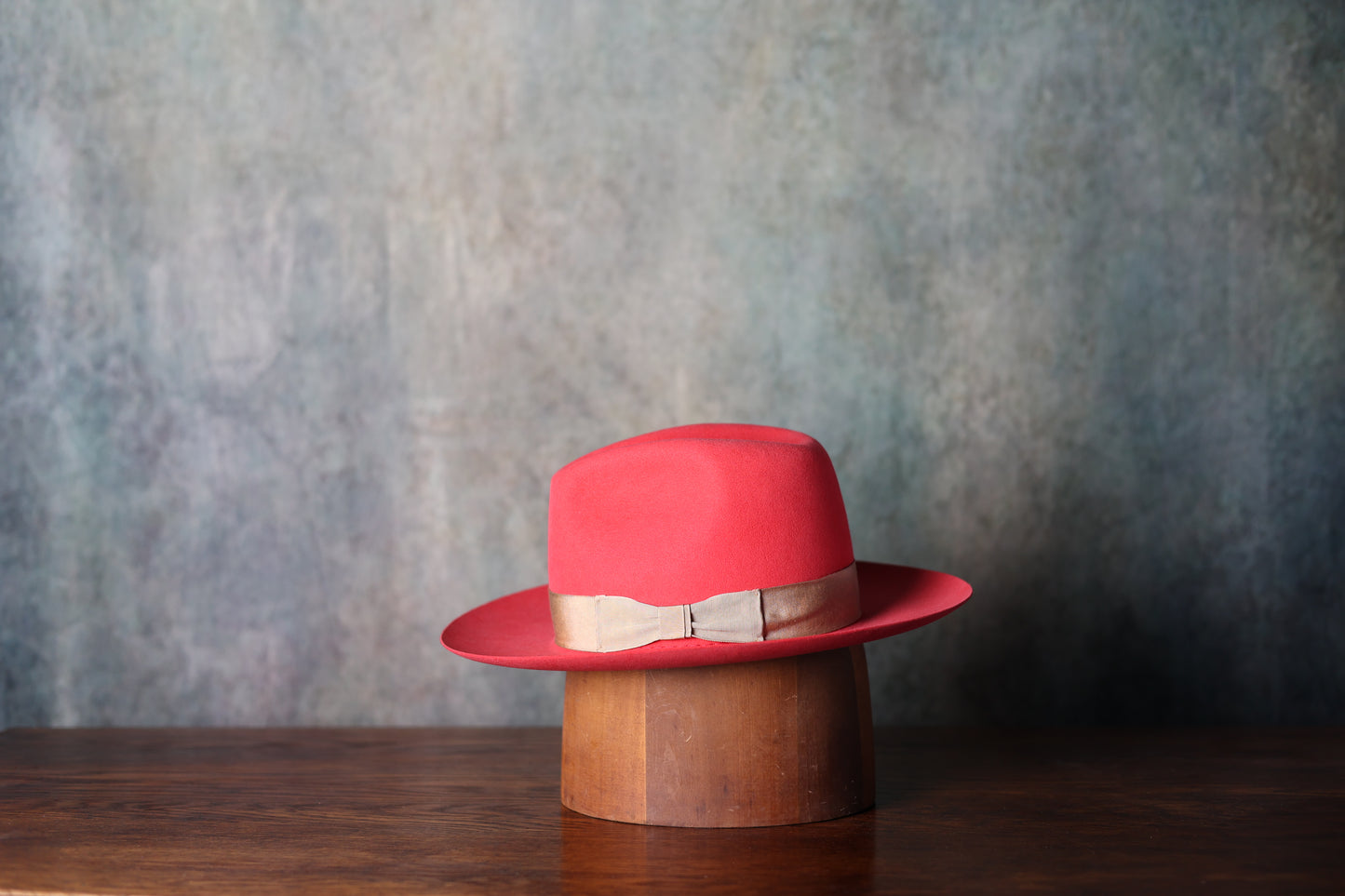 NINE70 Desi Fashion Hat