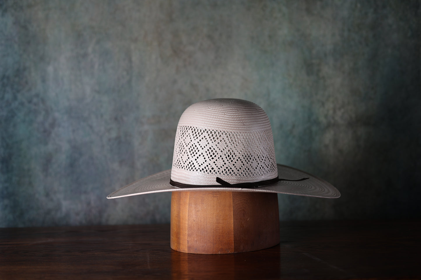 Rodeo King S8-22 Diamond Breeze Open/Flat Straw Hat