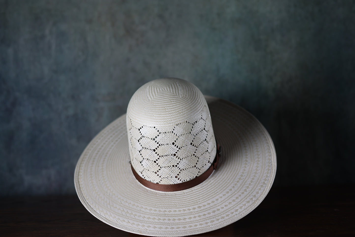Twister 30x Shantung Ivory/Tan
