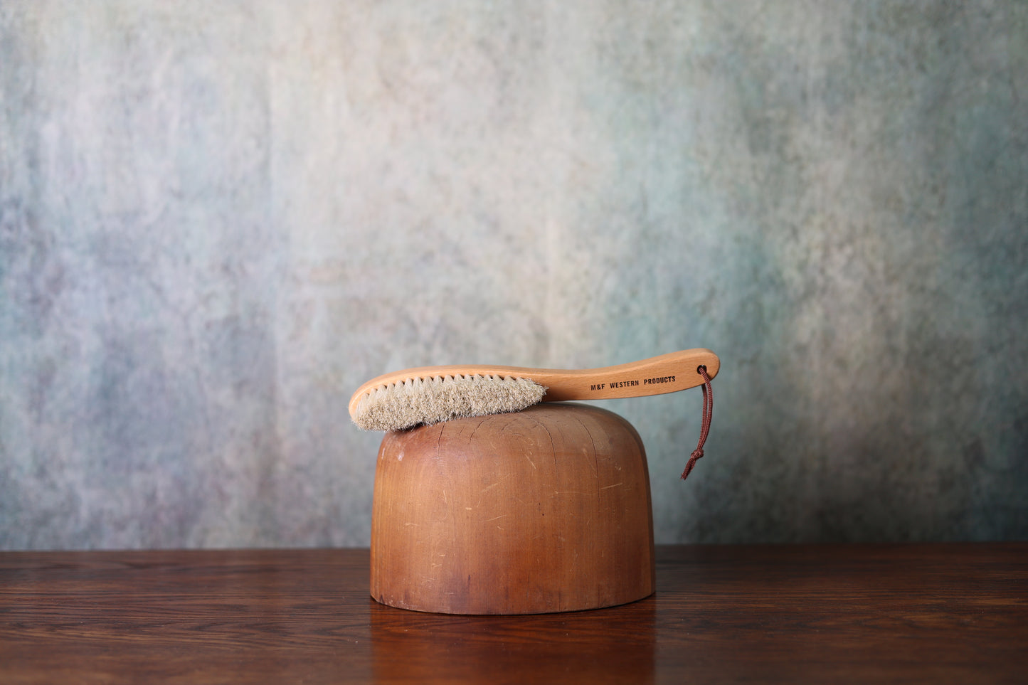 Long handled Hat Brush