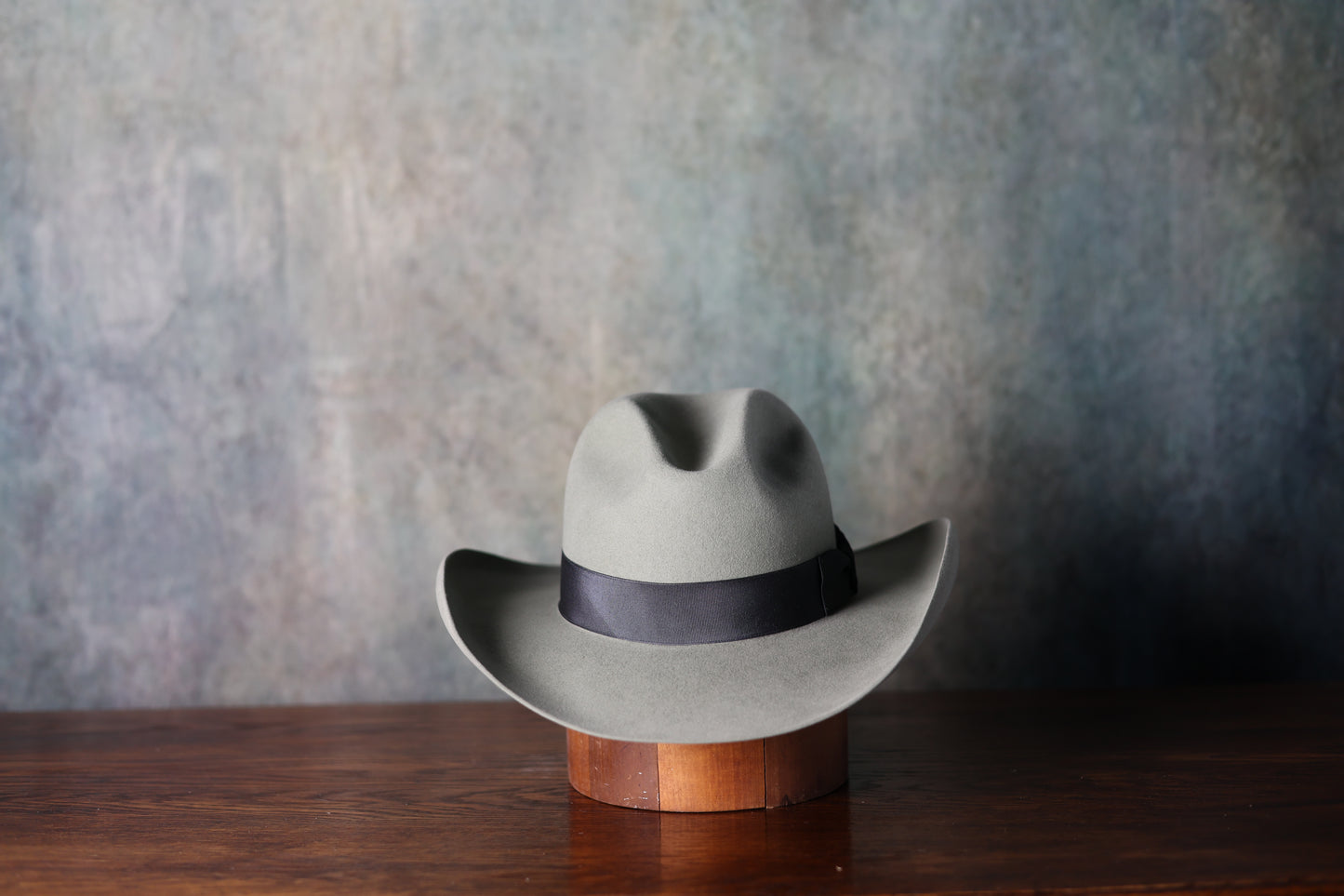 Photo of the front of the NINE70 Owens Fashion Hat from Greeley Hat Works with thick grey band, aqua color and unisex style