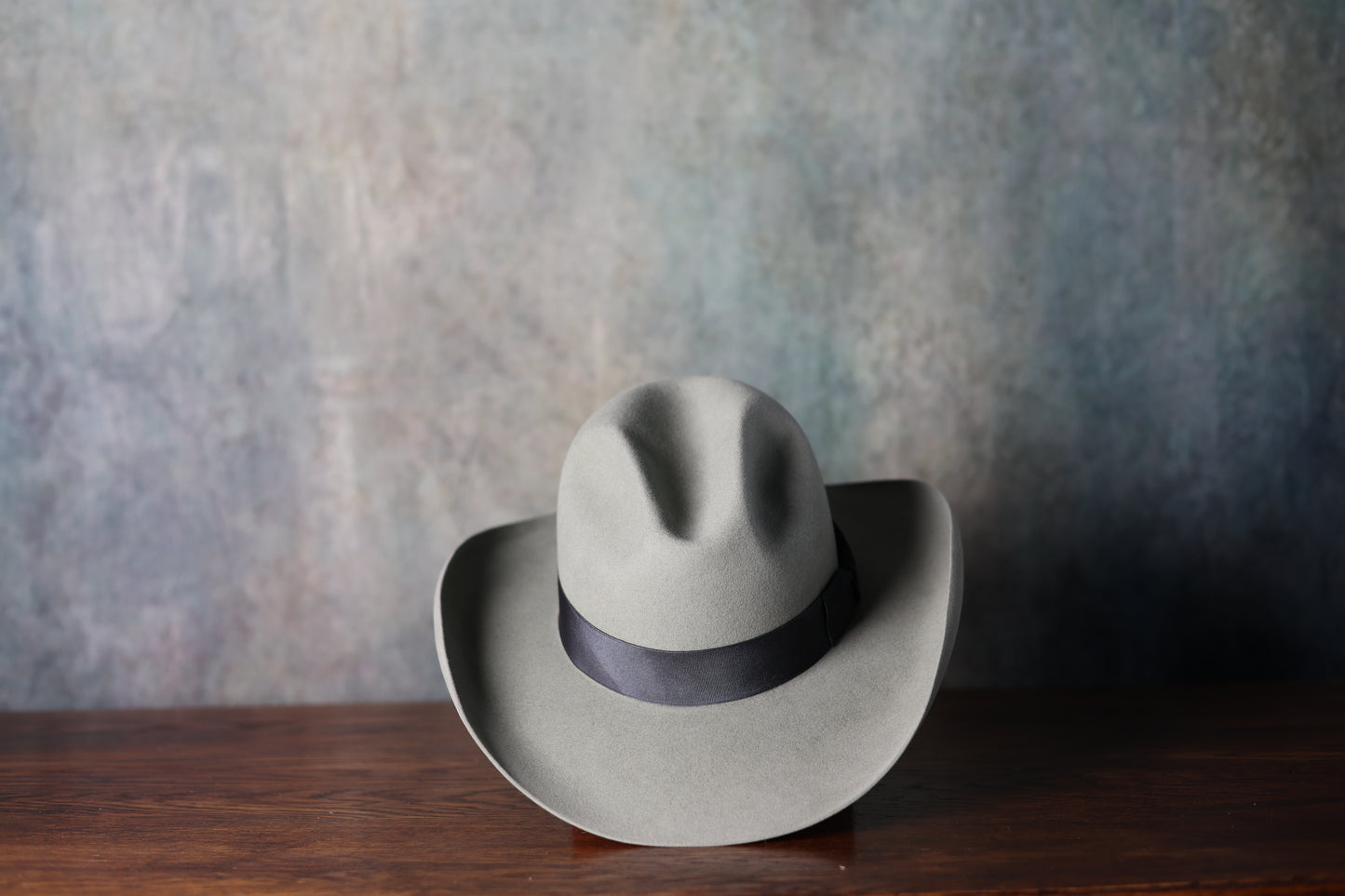 Photo of the top of the NINE70 Owens Fashion Hat from Greeley Hat Works with thick grey band, aqua color and unisex style