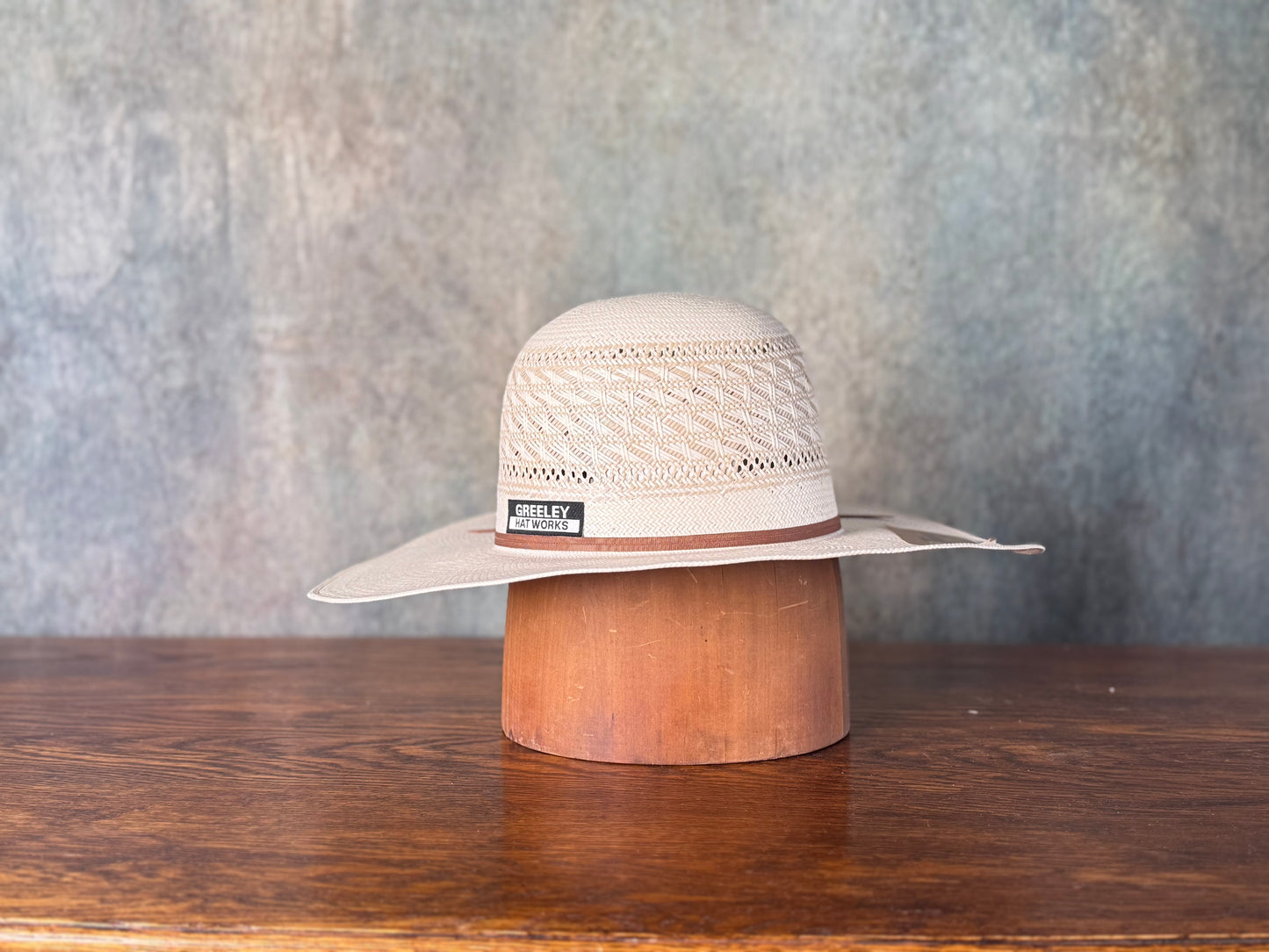 Twister Shantung 30x Straw