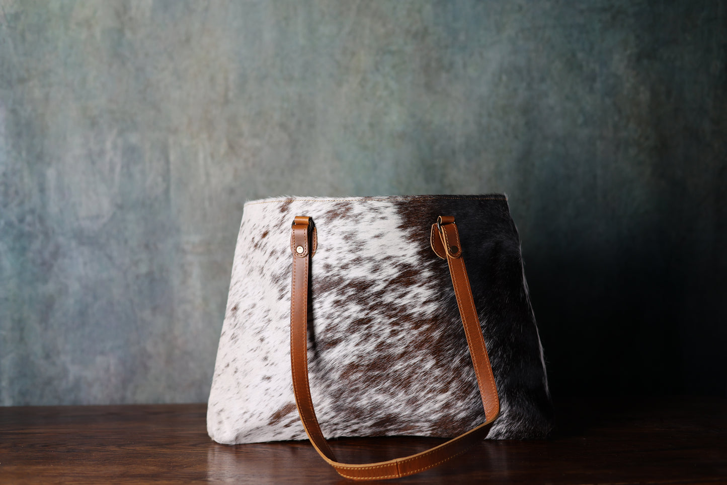 Genuine Cowhide Large Tote - Highlands Cowhide Tote Bag