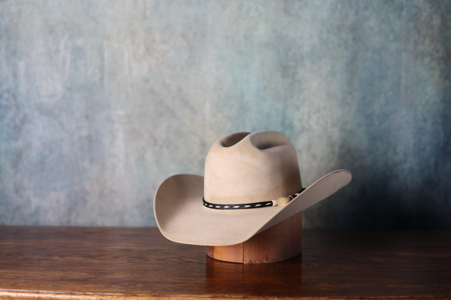 Yellowstone John Dutton Distressed Cowboy Hat