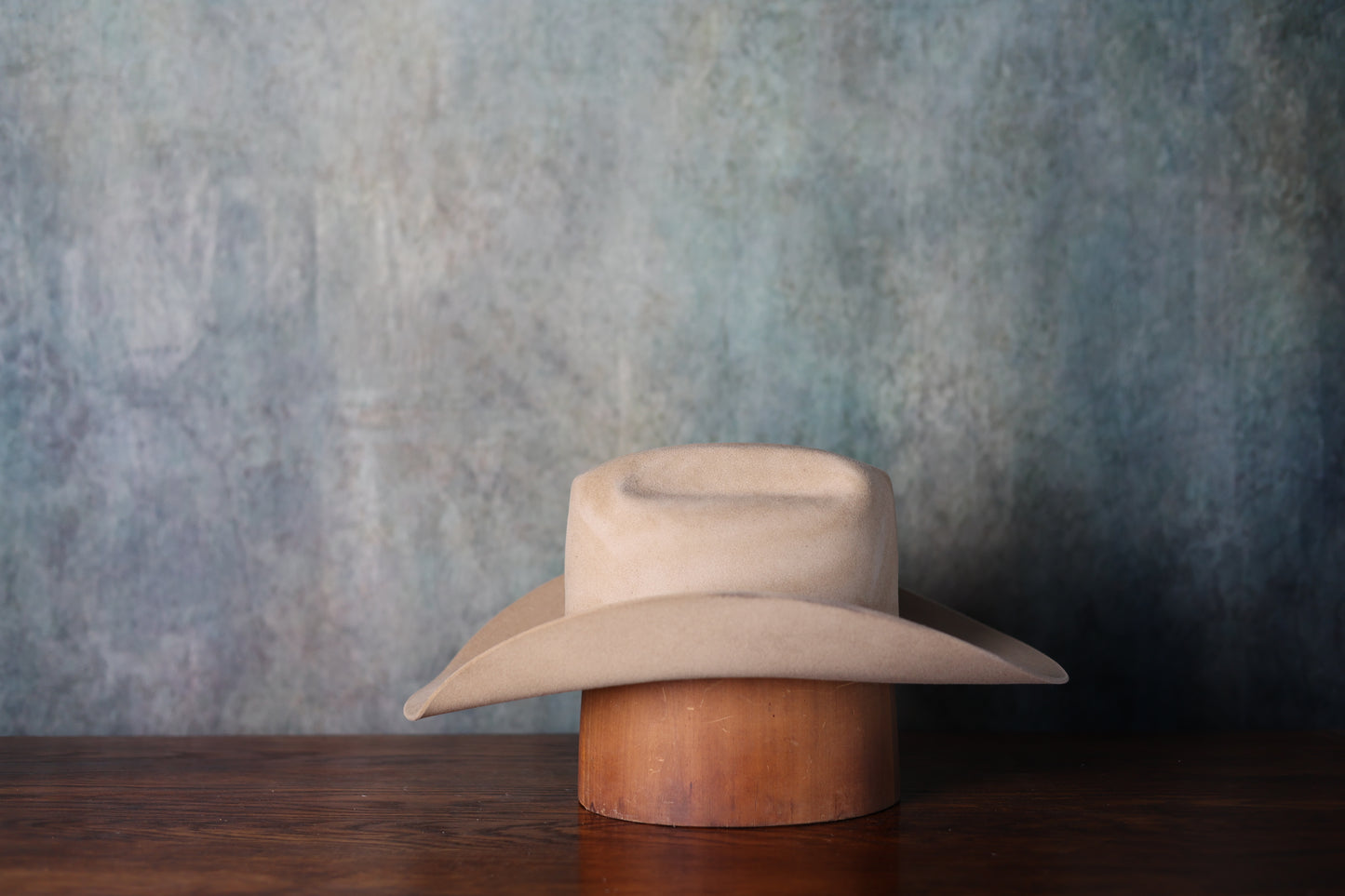 Yellowstone John Dutton Distressed Cowboy Hat