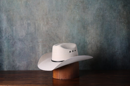 Atwood Grasshopper With eyelets