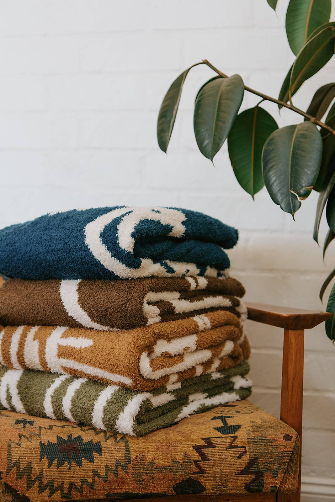 Out West Plush Throw - Canyon Clay