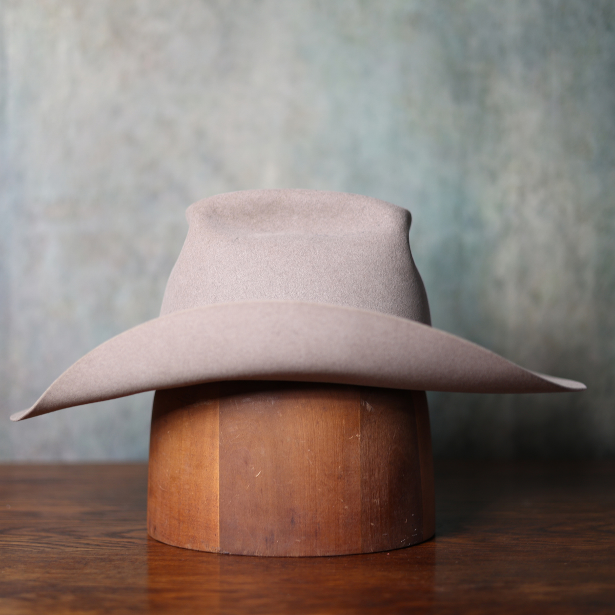 Fort Worth + Soft Cattleman — side view