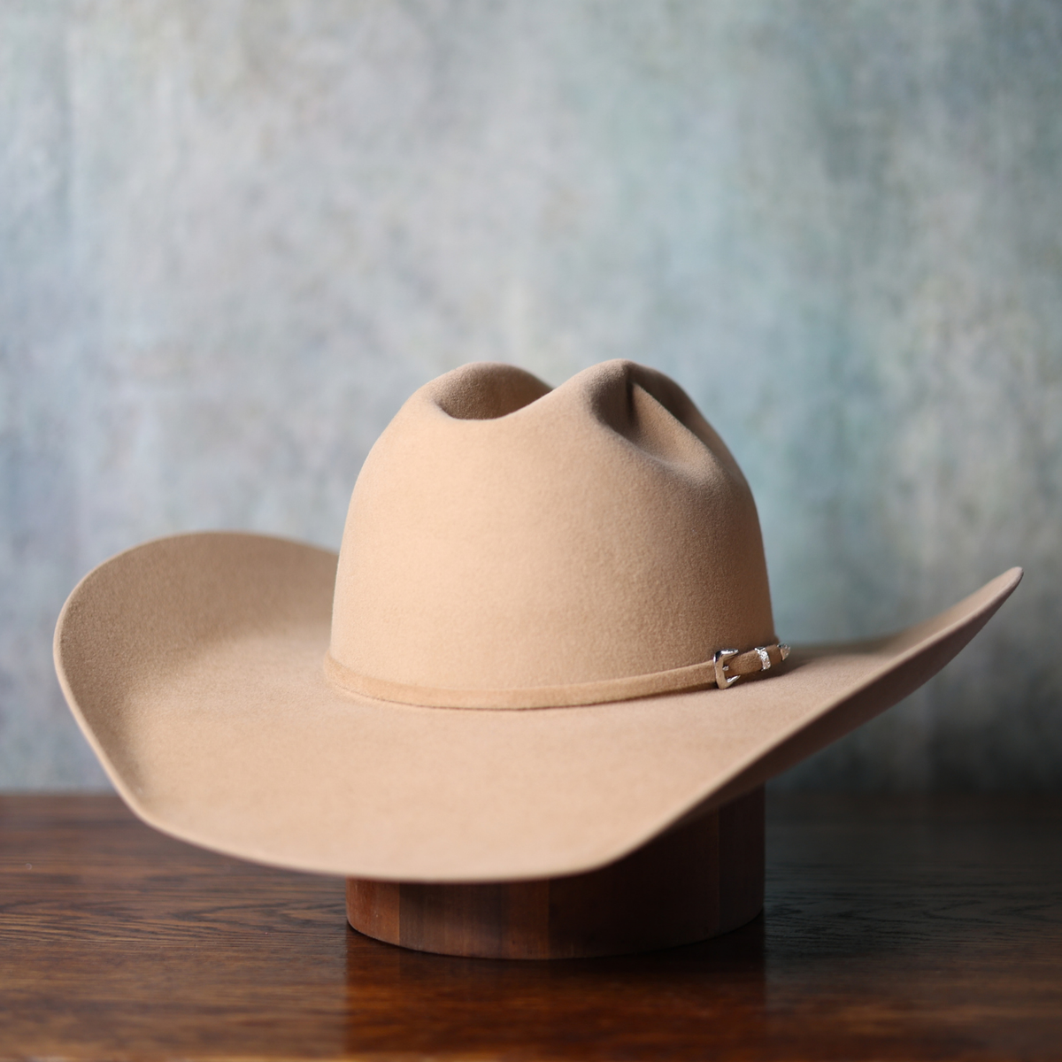 Cutter + Cattleman  — straight on view