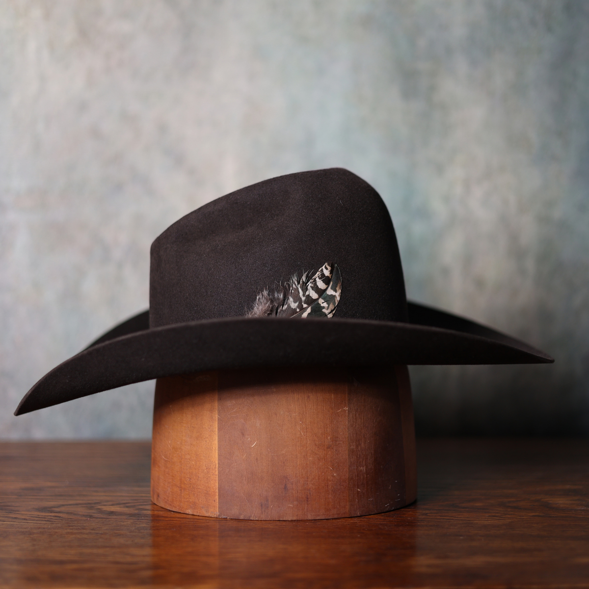 Gus + Rancher — side view